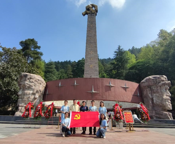 【红遵行】 遵义忆长征  大发渠前悟精神